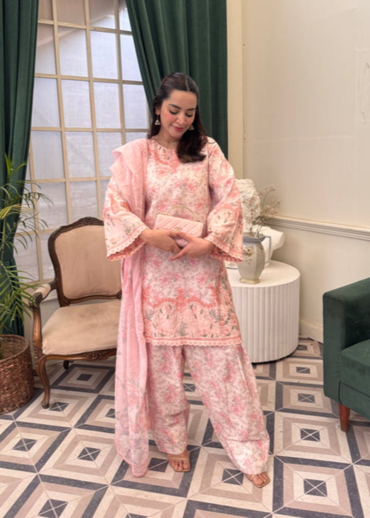 Ladies Pink Cotton Daily Wear Salwar Suit Online in KSA Riyadh Saudi Arabia Oman Bahrain Qatar