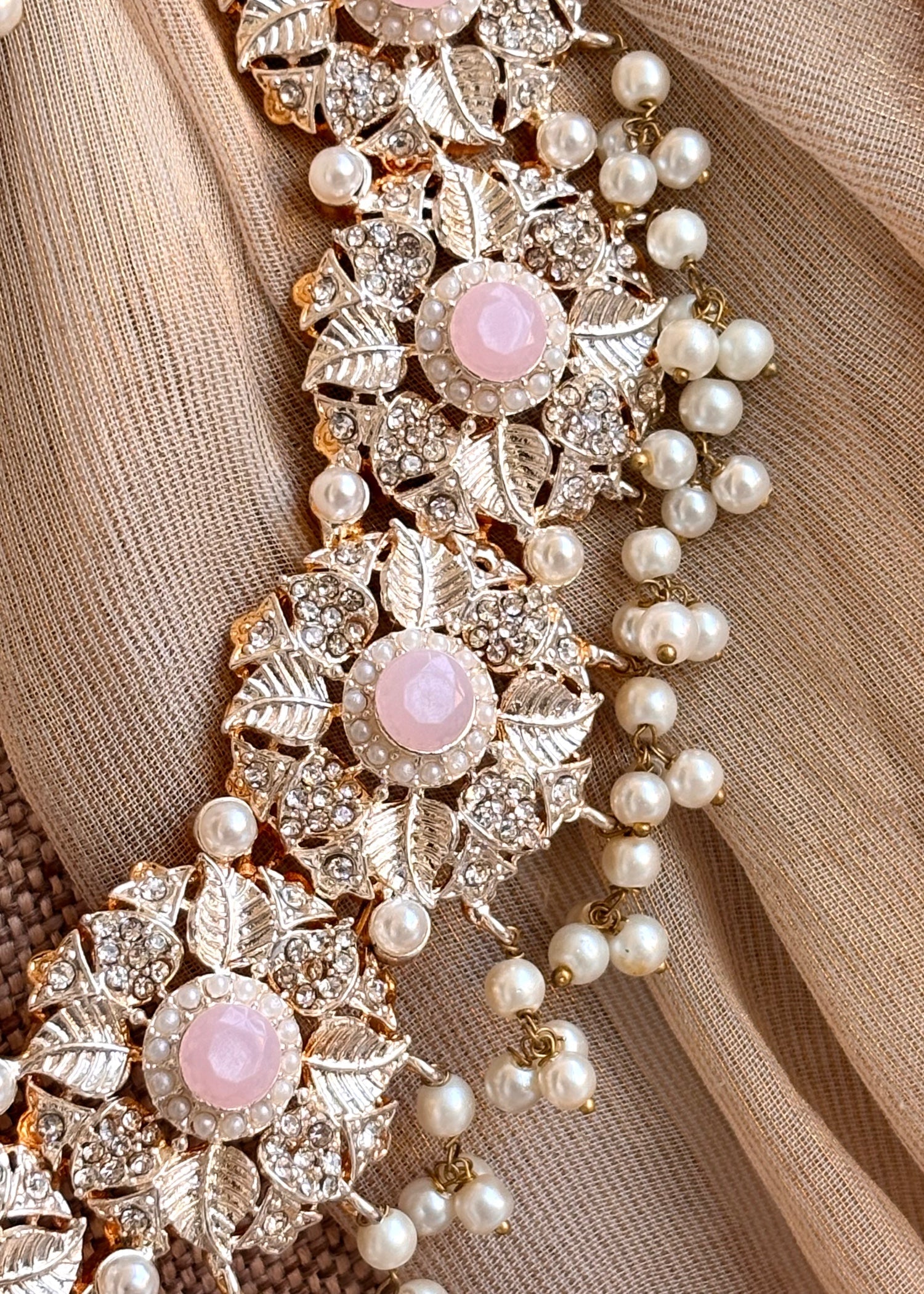 Ladies Pink Jewellery Set Online in KSA Riyadh Saudi Arabia Oman Bahrain Qatar