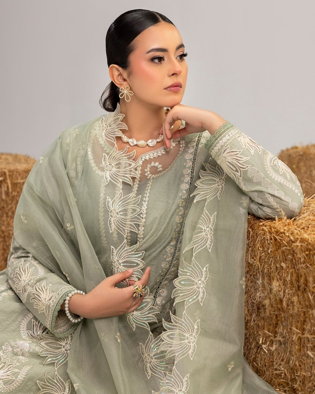 Ladies Pistachio Lawn Suit with Khadi Net Dupatta Online in UK USA Canada