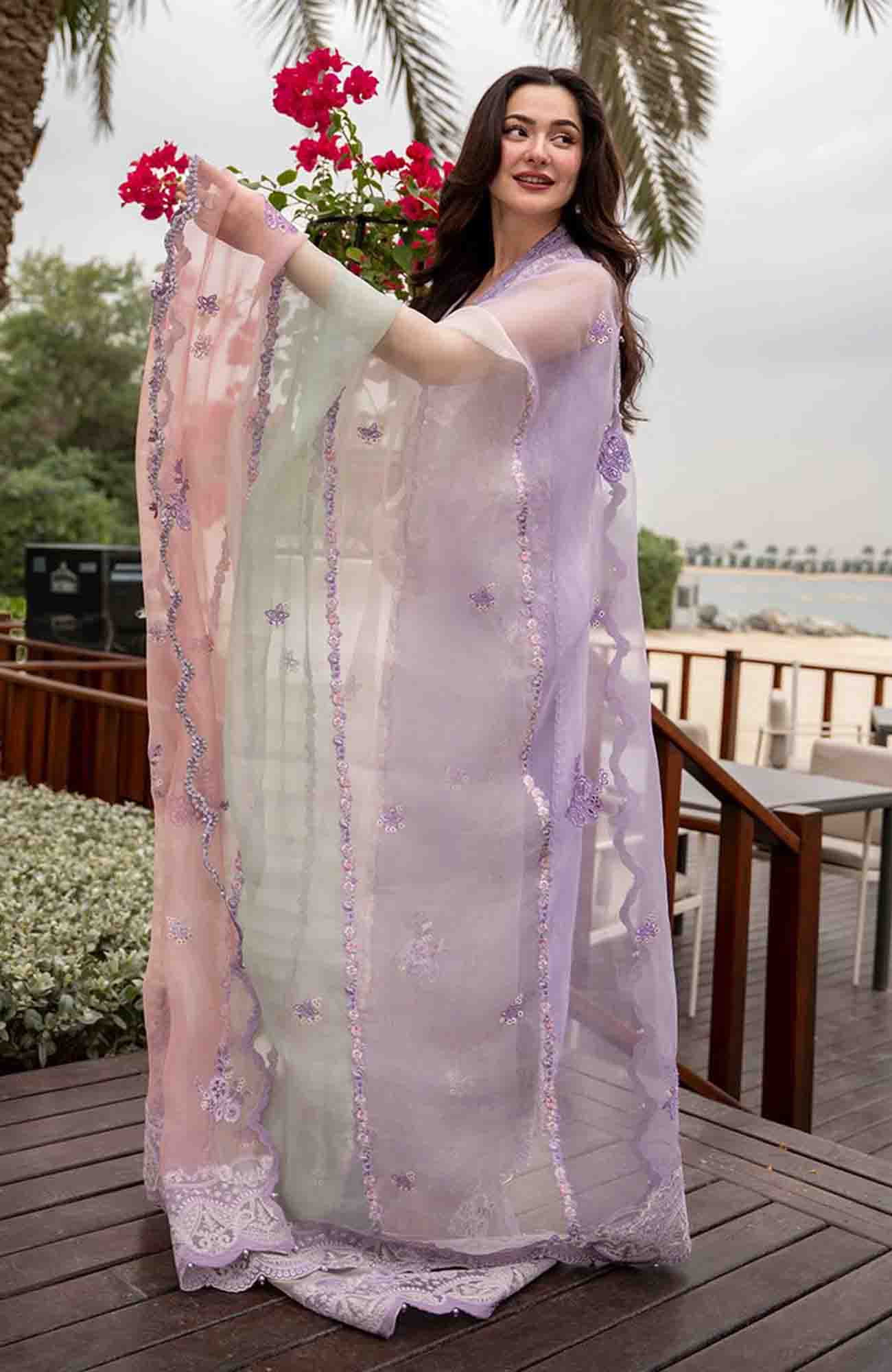 Ladies Purple Luxury Lawn Salwar Kameez Online in KSA Riyadh Saudi Arabia Oman Bahrain Qatar