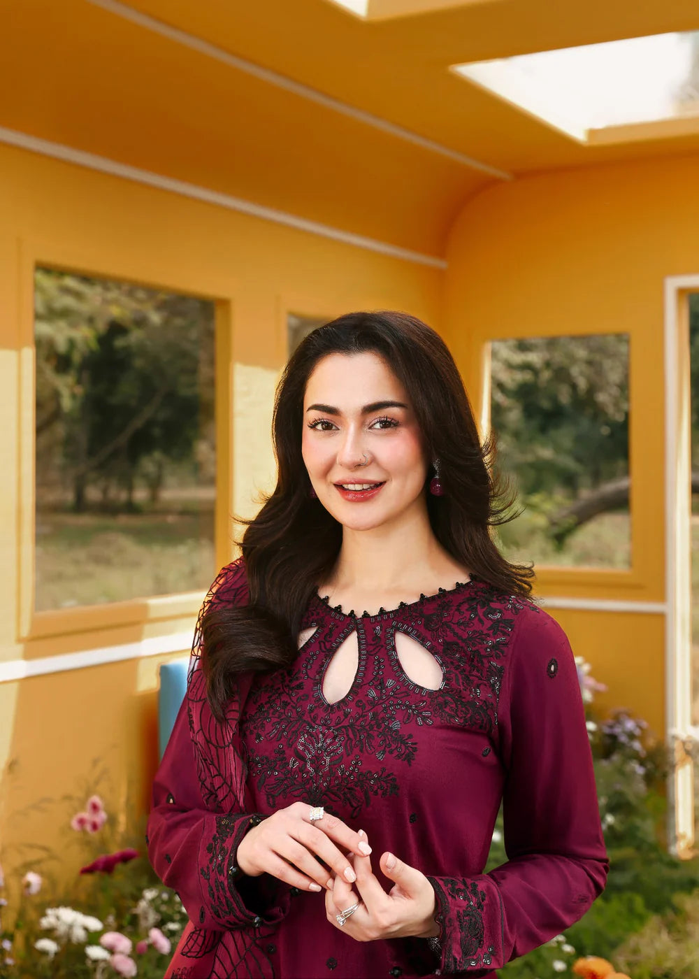 Ladies Red Lawn Salwar Kameez Online in KSA Riyadh Saudi Arabia Oman Bahrain Qatar