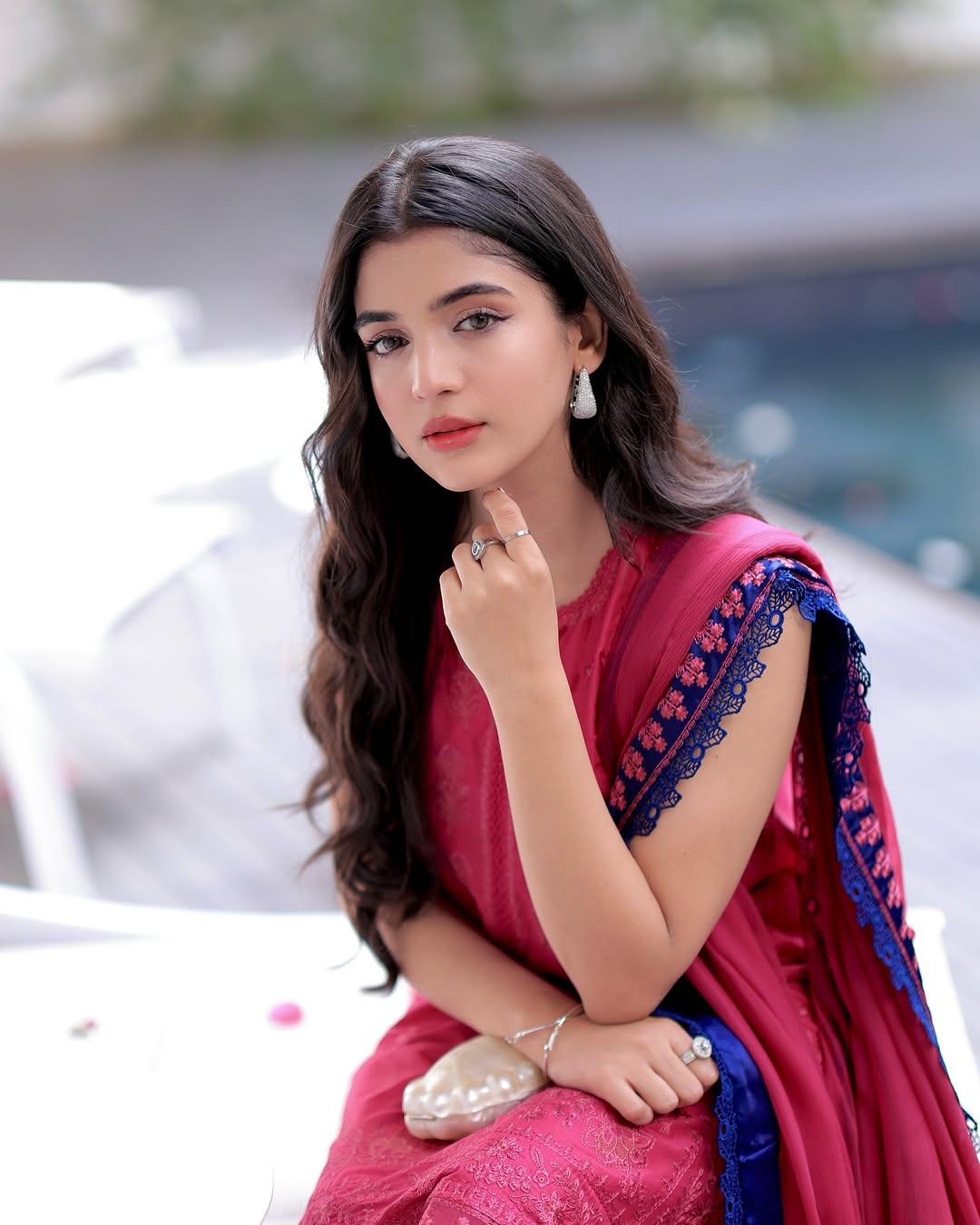 Ladies Republic Lawn Salwar Kameez Unstitched Online in KSA Riyadh Saudi Arabia Oman Bahrain Qatar