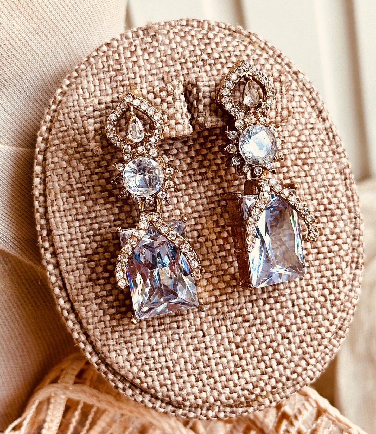 Ladies White Crystal Jewellery Set Online in UK USA Canada