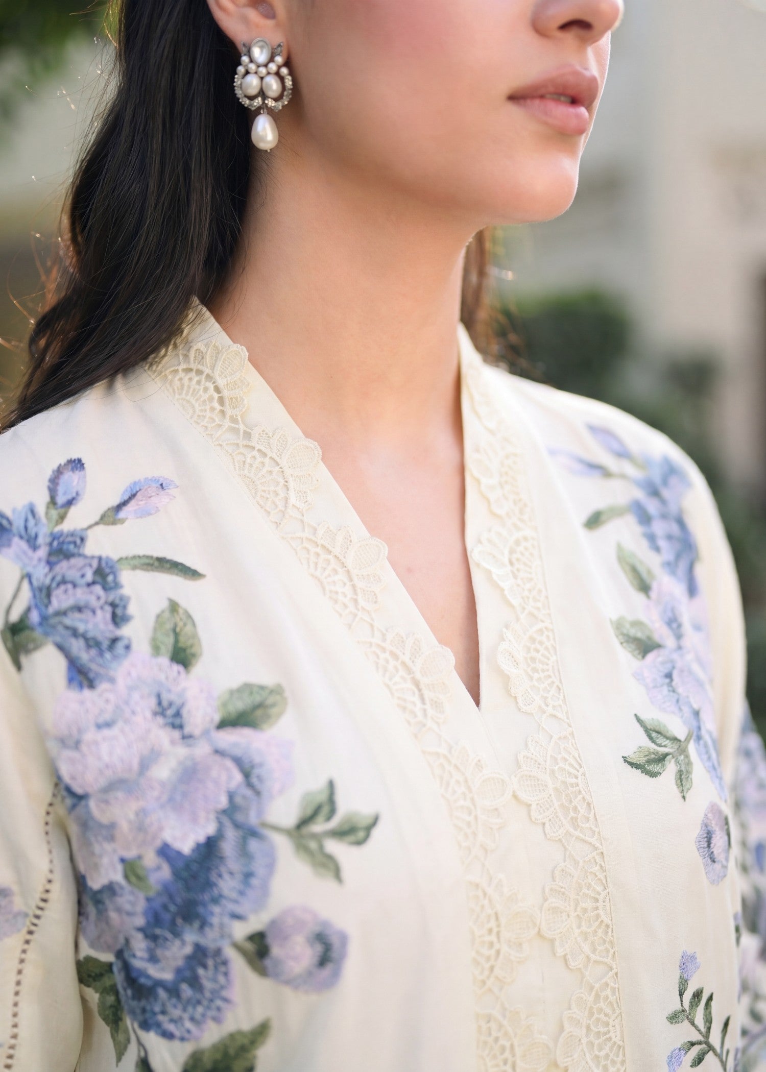 Ladies White Embroidered Lawn Kurta Set Online in UK USA Canada