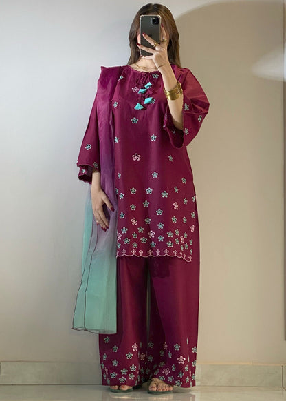 Ladies Wine Red Lawn Cotton Salwar Kameez Online in KSA Riyadh Saudi Arabia Oman Bahrain Qatar