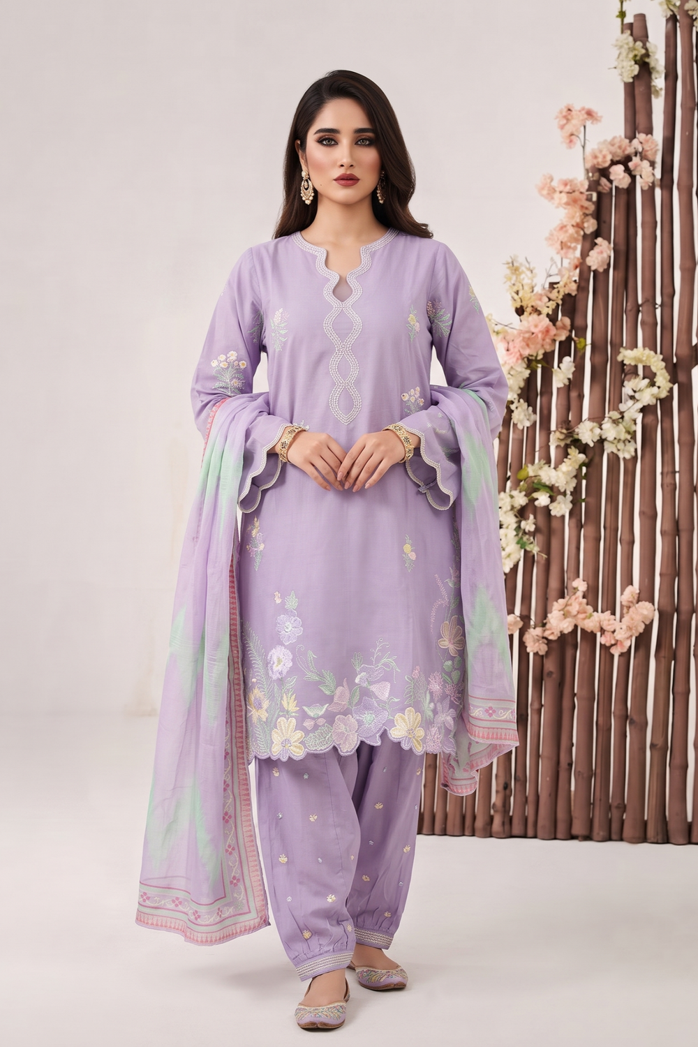 Lavender Embroidered Lawn Salwar Suit Online in Dubai UAE Abudhabi Ajman Sharjah
