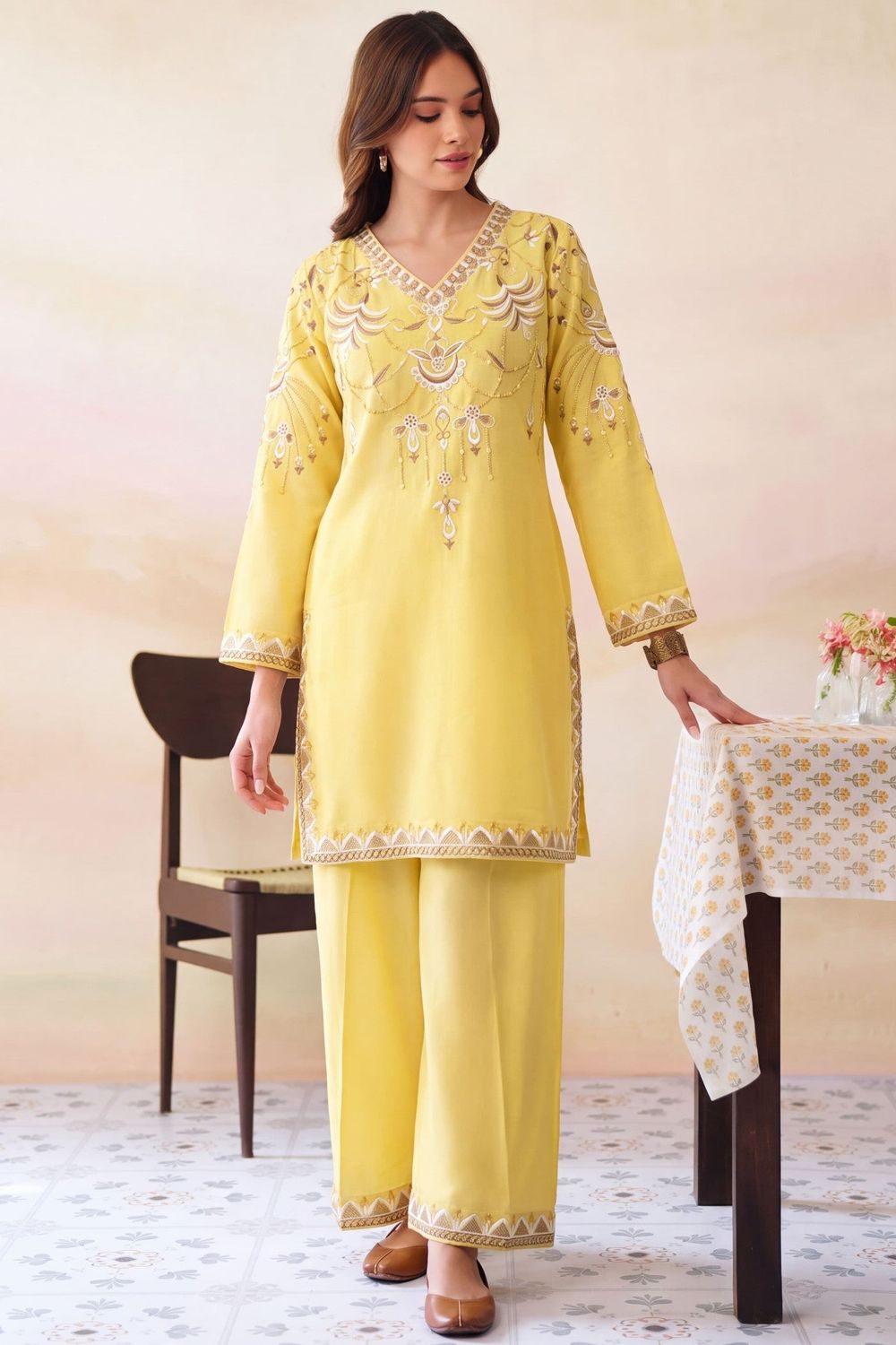 Lemonade Embroidered Dhanak Kurta Set Online in Dubai UAE Abudhabi Ajman Sharjah