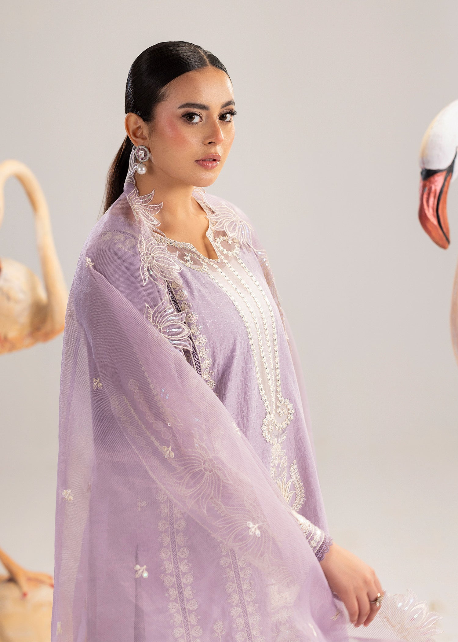 Lilac Organza Dupatta Lawn Suit Online in KSA Riyadh Saudi Arabia Oman Bahrain Qatar