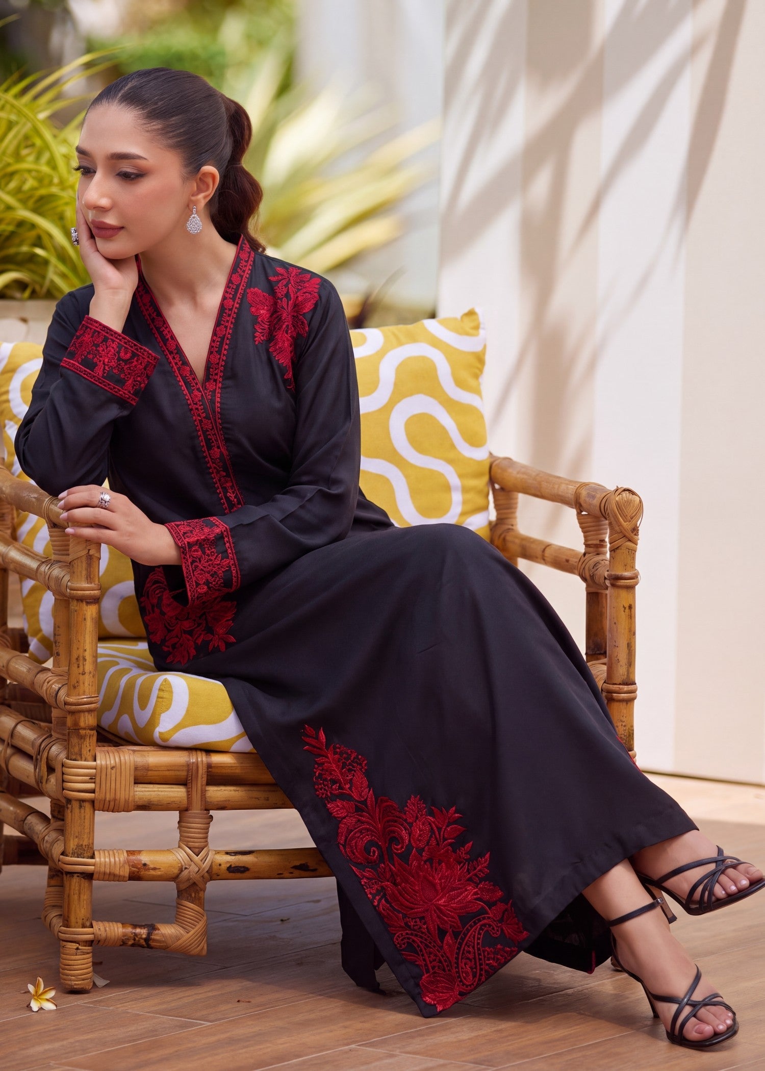 Linen Black Embroidered Kaftan Online in Sri Lanka India Australia