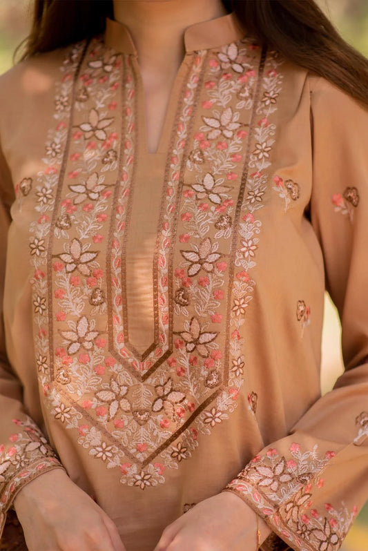 Embroidered Kurta with Straight Pants