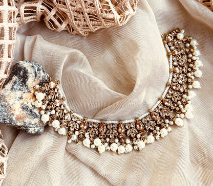 Luminous Pearl Charm Necklace Set Online in KSA Riyadh Saudi Arabia Oman Bahrain Qatar
