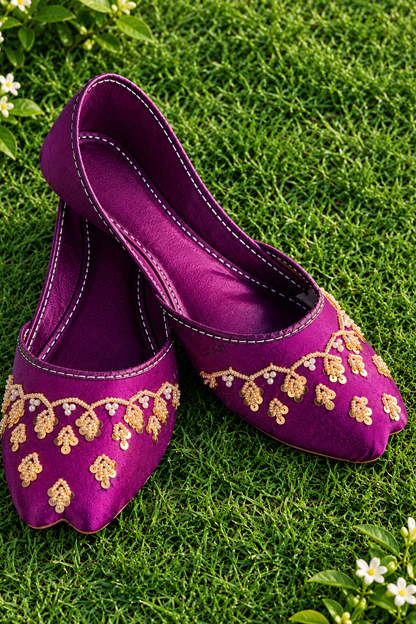 Magenta Haze Embroidered Khussa with Pearl Detailing Online in Dubai UAE Abudhabi Ajman Sharjah