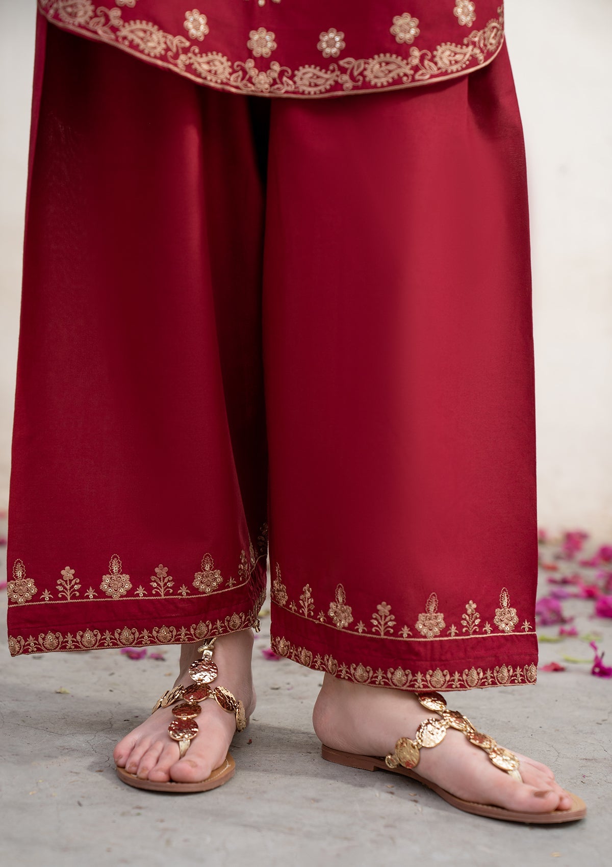 Maroon Cotton Embroidered Kurta Set Online in KSA Riyadh Saudi Arabia Oman Bahrain Qatar