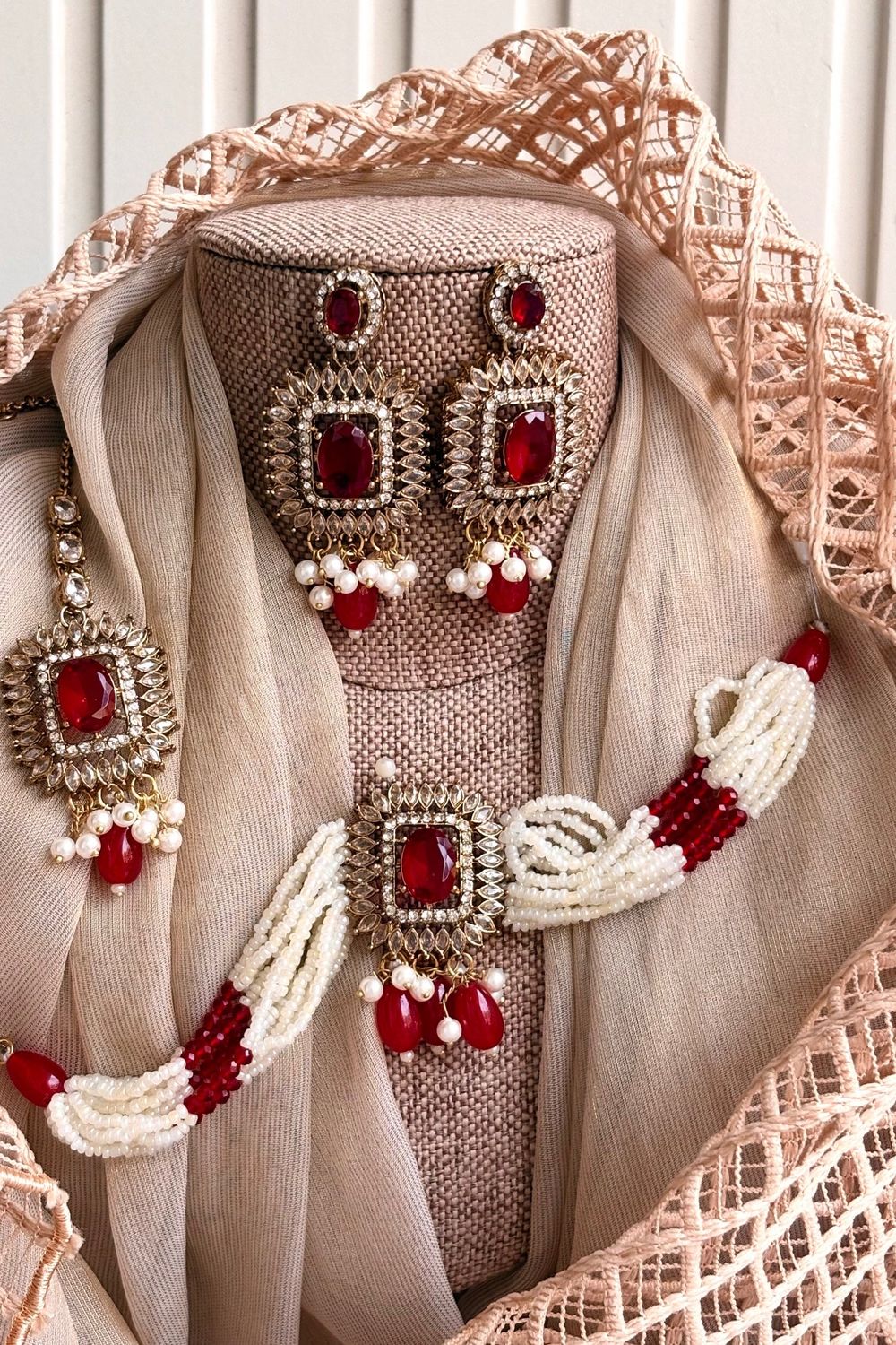 Maroon Metal Choker Necklace Set Online in Dubai UAE Abudhabi Ajman Sharjah