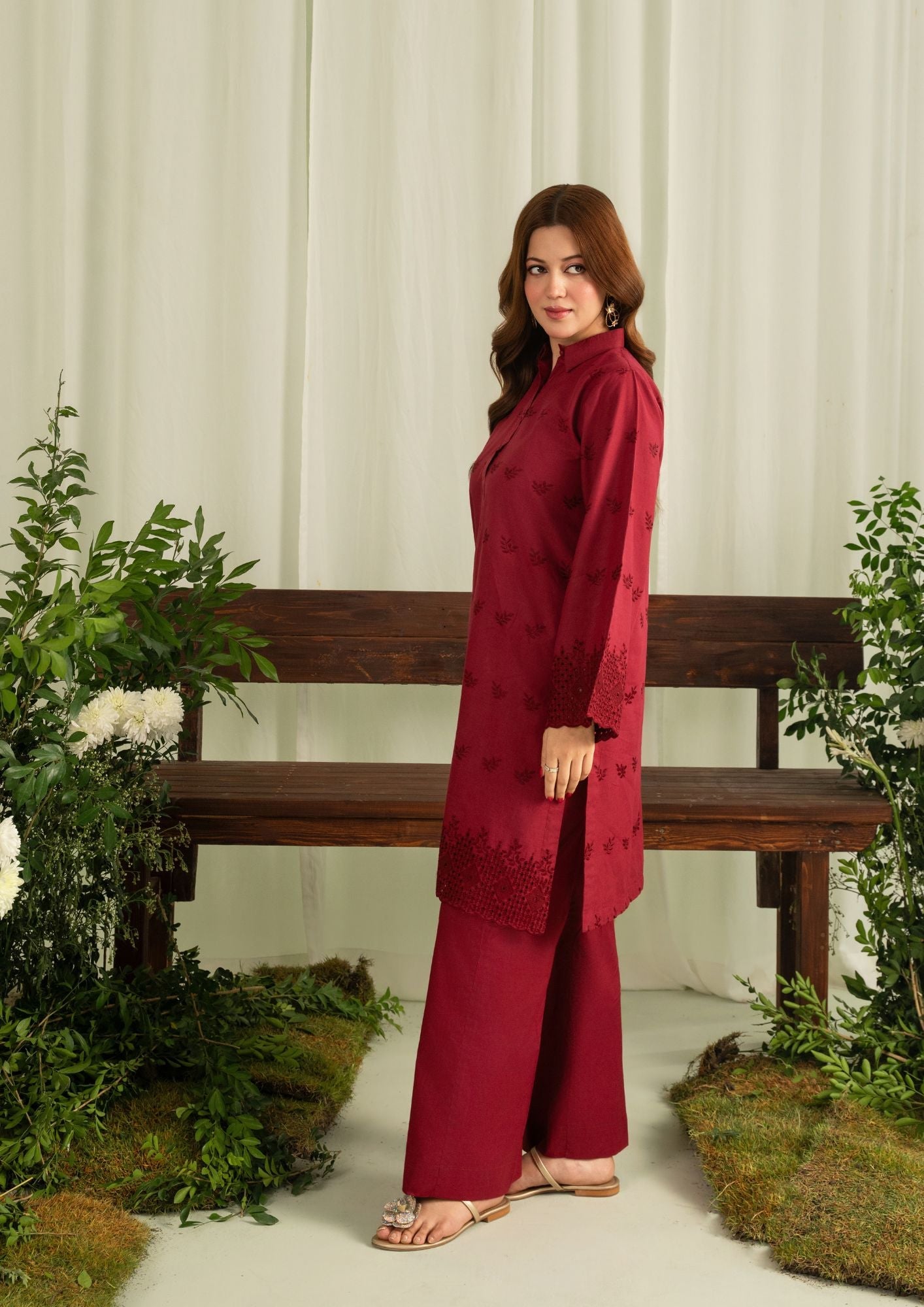 Maroon Schiffli Cambric Daily Wear Kurta Set Online in KSA Riyadh Saudi Arabia Oman Bahrain Qatar