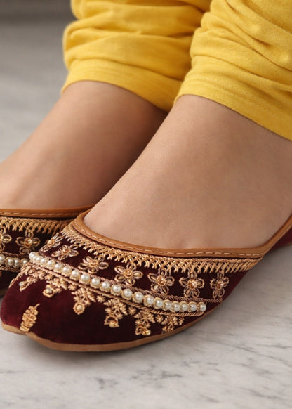 Maroon Velvet Kolhapuri Jutti Online in Sri Lanka India Australia
