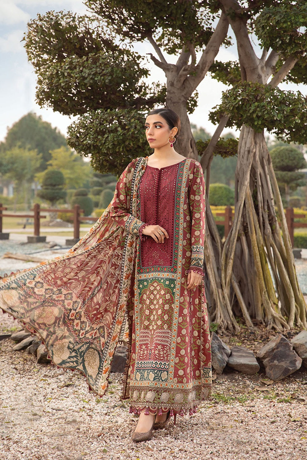 Maroon Lawn Suit with Chiffon Dupatta