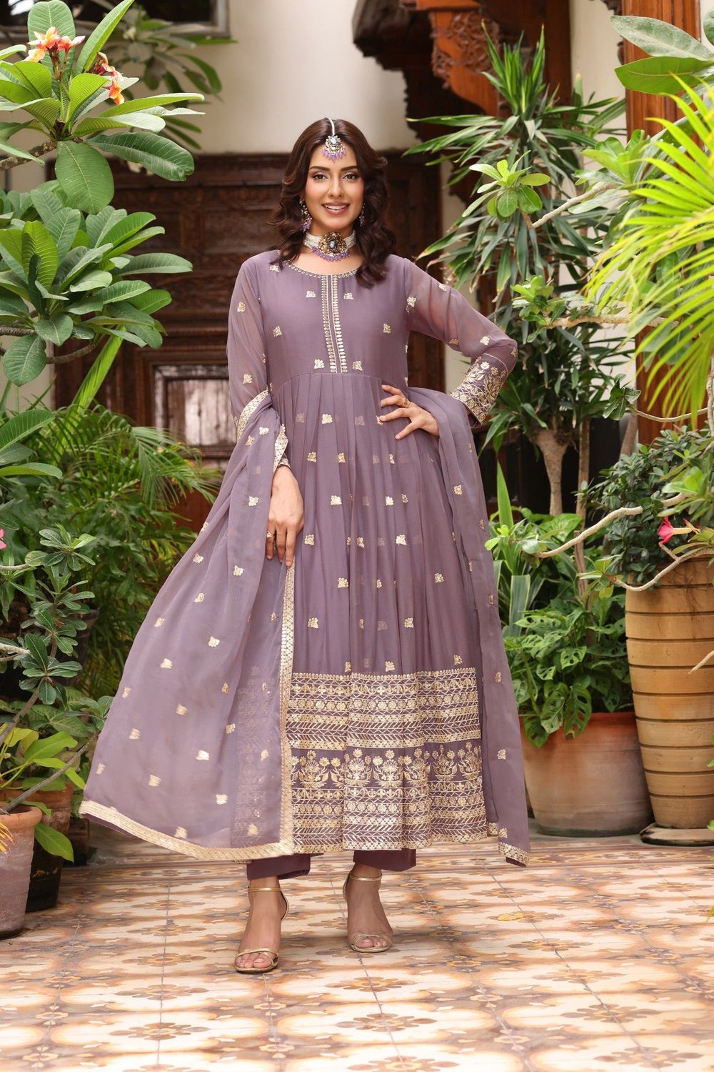 Mauve Pink Embroidered Chiffon Pishwas Online in Dubai UAE Abudhabi Ajman Sharjah