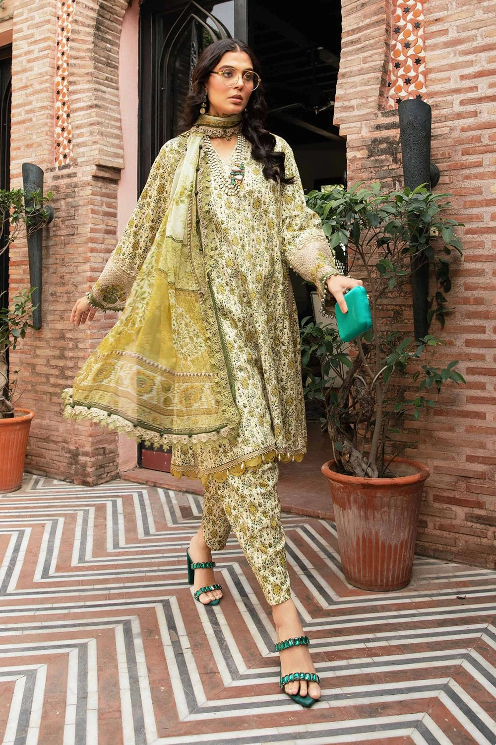 Sequins Embroidered Lawn Suit with Chiffon Dupatta