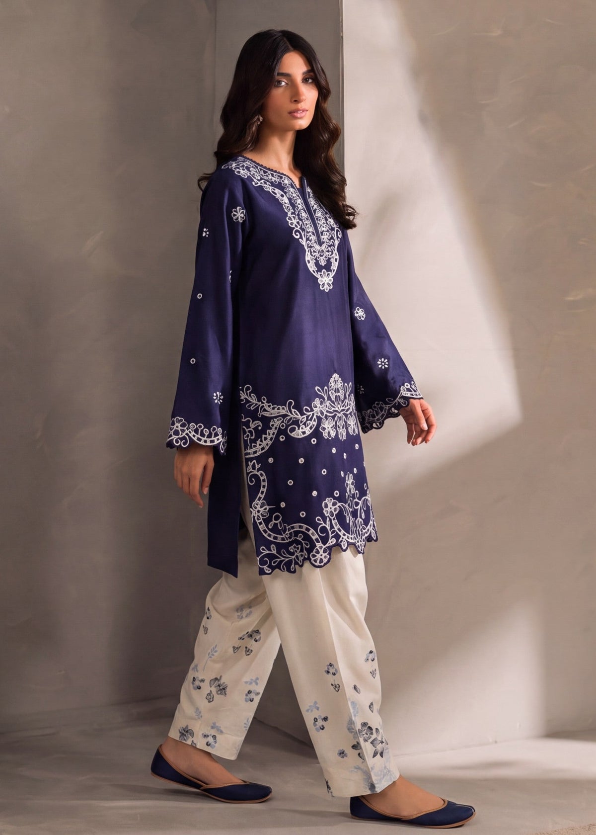 Midnight Blue Embroidered Dhanak Kurta Set Online in Dubai DXB UAE Abudhabi Meena Bazaar