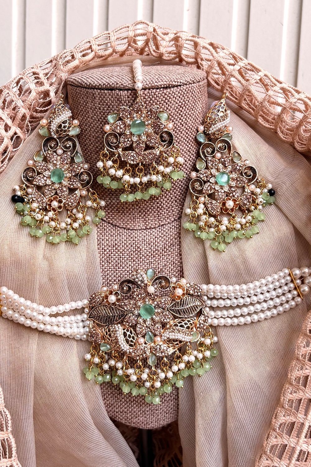 Mint Green Metal Choker Necklace Set Online in Dubai UAE Abudhabi Ajman Sharjah