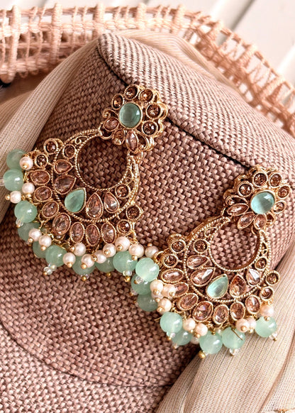 Mint Green Metal Necklace Set Online in KSA Riyadh Saudi Arabia Oman Bahrain Qatar