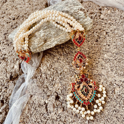 Nauratan Dazzle Duo Earrings Tikka Set for Traditional Wear Online in KSA Riyadh Saudi Arabia Oman Bahrain Qatar