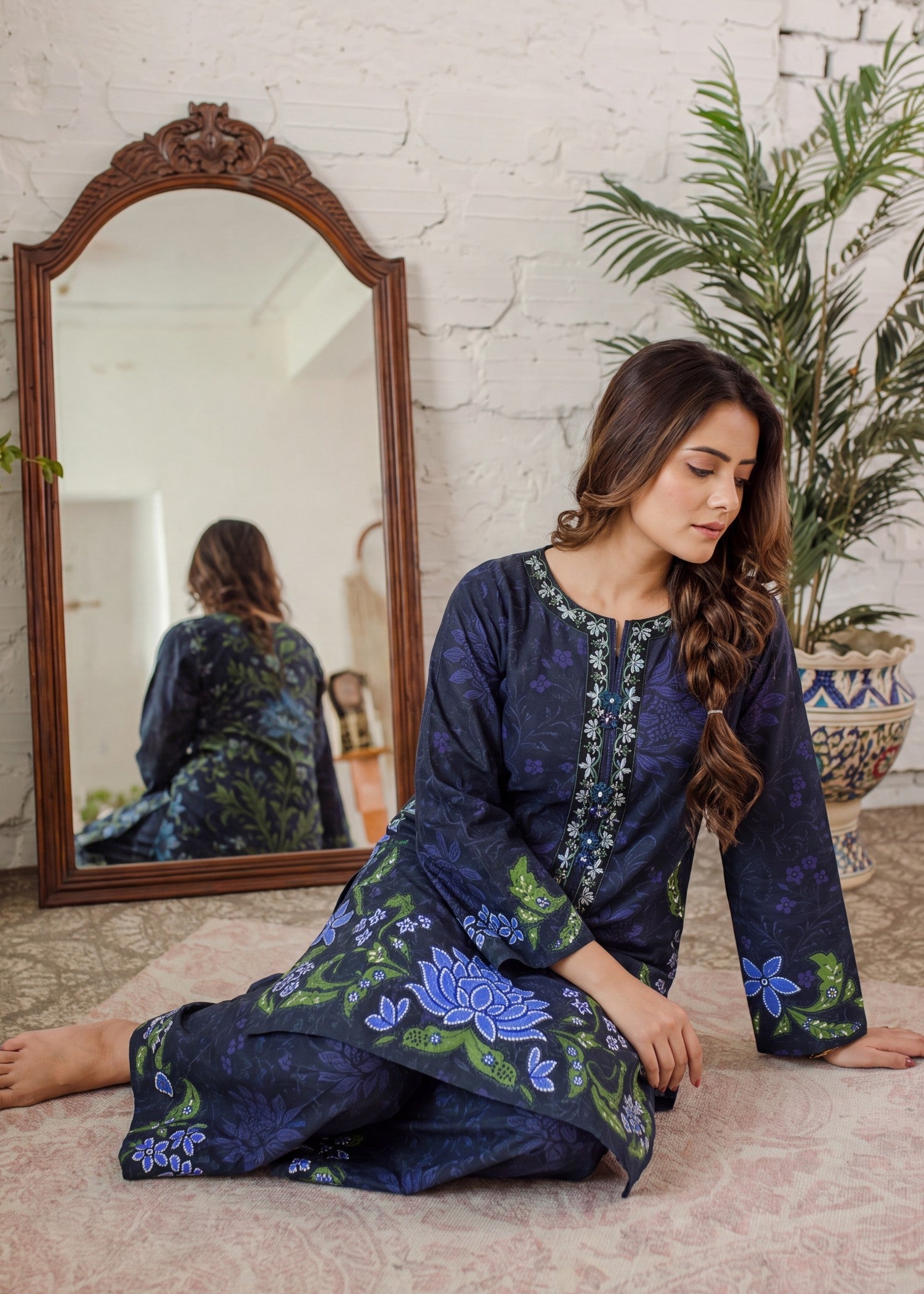 Navy Blue Lawn Embellished Kurta Set Online in Sri Lanka India Australia