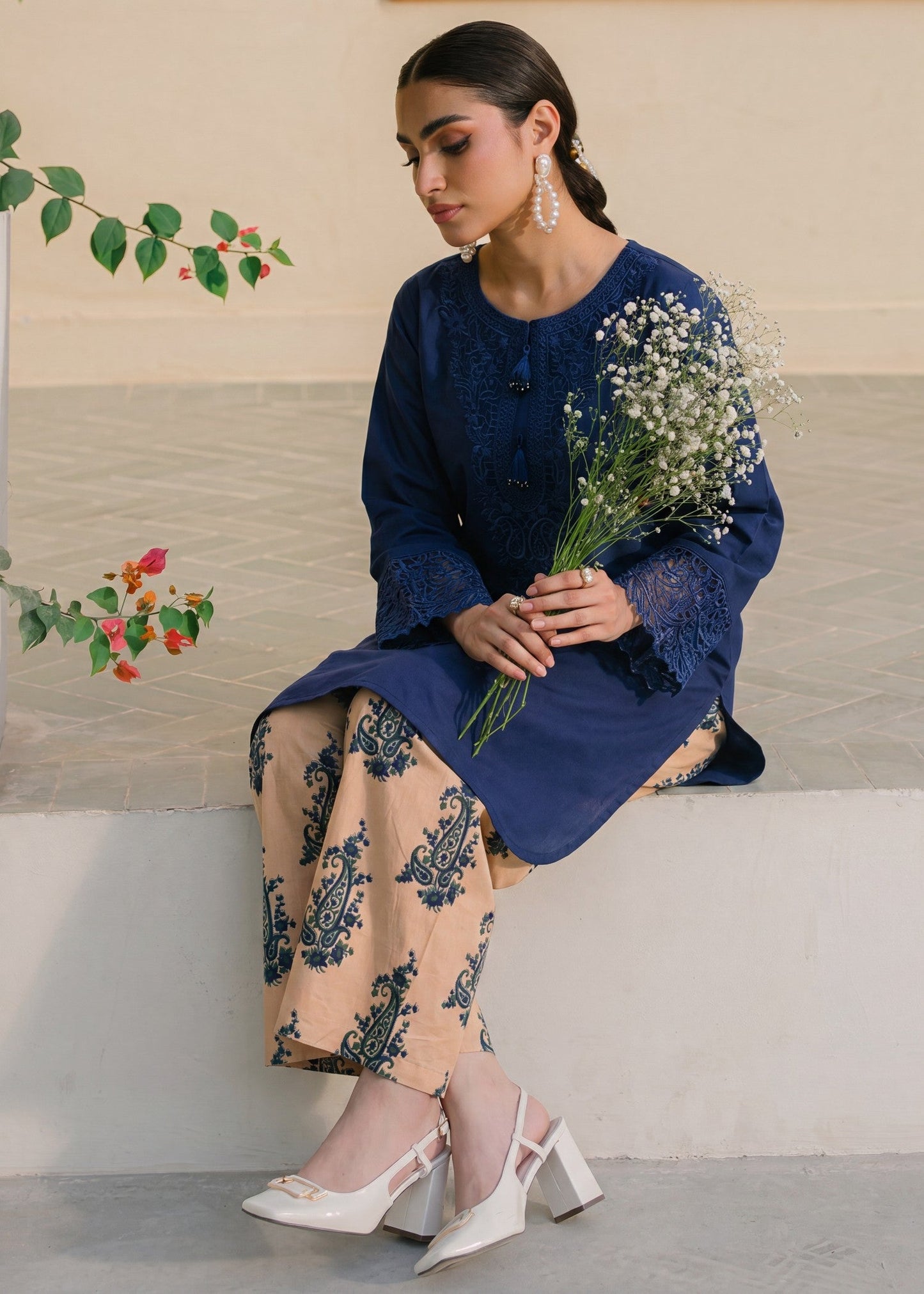Navy Blue Lawn Embroidered Salwar Kameez Online in KSA Riyadh Saudi Arabia Oman Bahrain Qatar