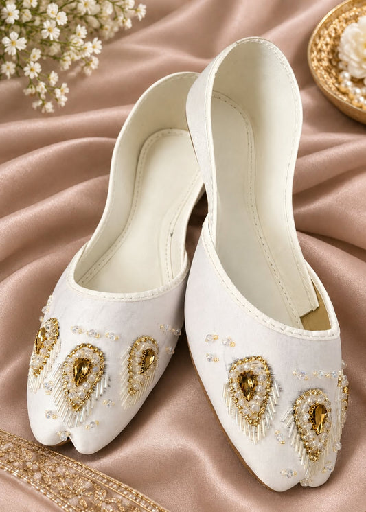 Nawab Collection White Khussa Wedding Shoes Online in KSA Riyadh Saudi Arabia Oman Bahrain Qatar