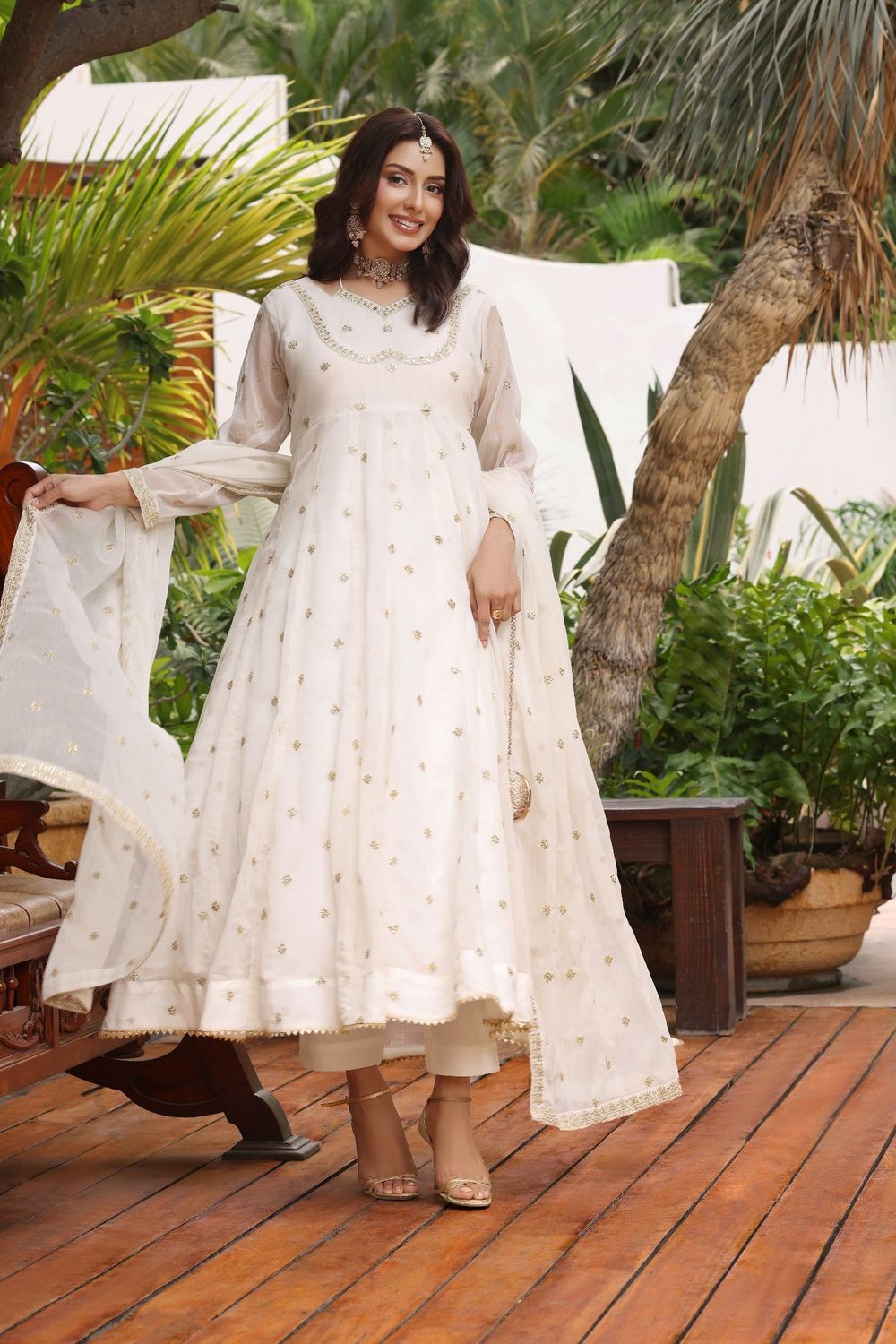Off-White Embroidered Chiffon Partywear Pishwas Online in Dubai UAE Abudhabi Ajman Sharjah