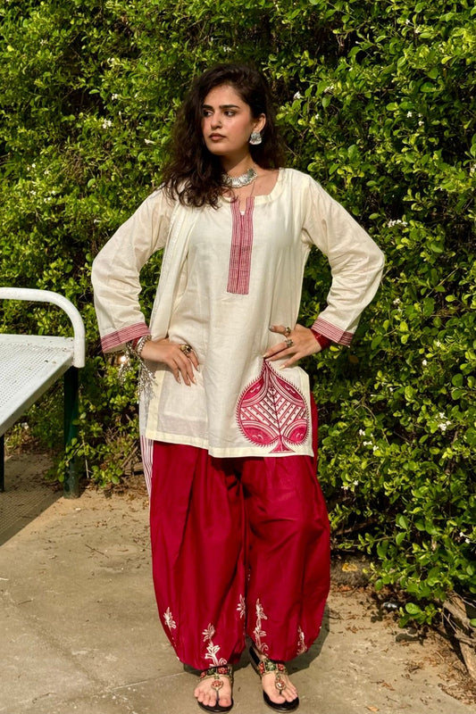Off-White Embroidered Cotton Shalwar Kameez Online in Dubai UAE Abudhabi Ajman Sharjah