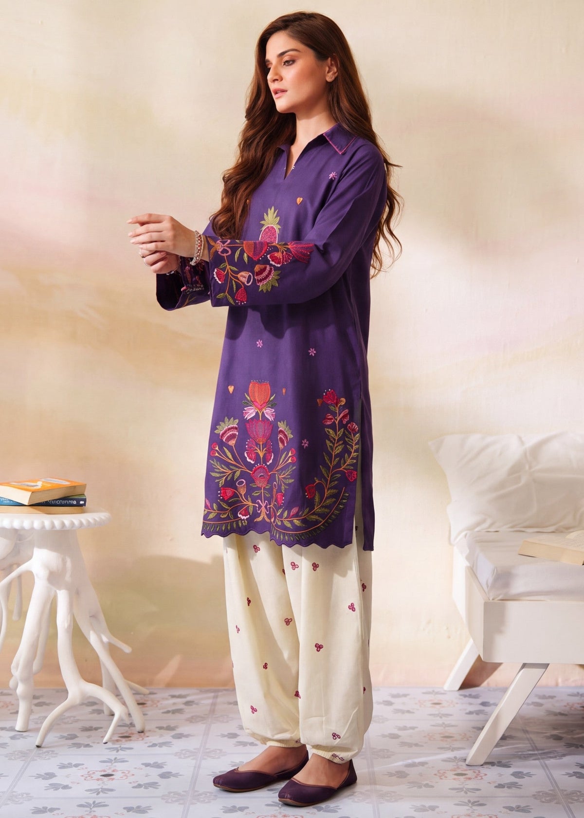 Off-White Embroidered Dhanak Kurta Set Online in Dubai DXB UAE Abudhabi Meena Bazaar