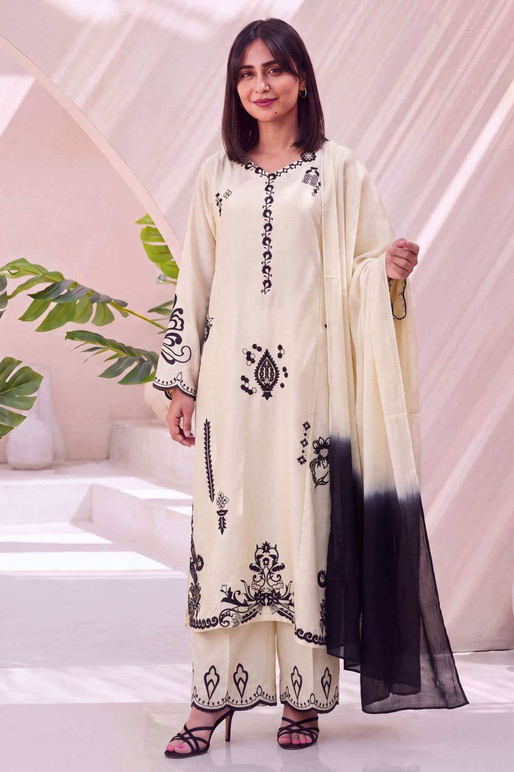 Off-White Embroidered Dhanak Straight Kurta Salwar Suit Online in Dubai UAE Abudhabi Ajman Sharjah