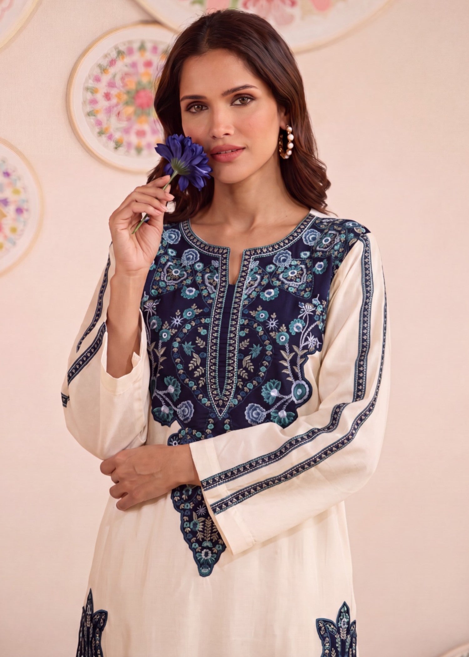 Off-White Embroidered Lawn Ladies Suit Online in Dubai UAE Abudhabi Ajman Sharjah