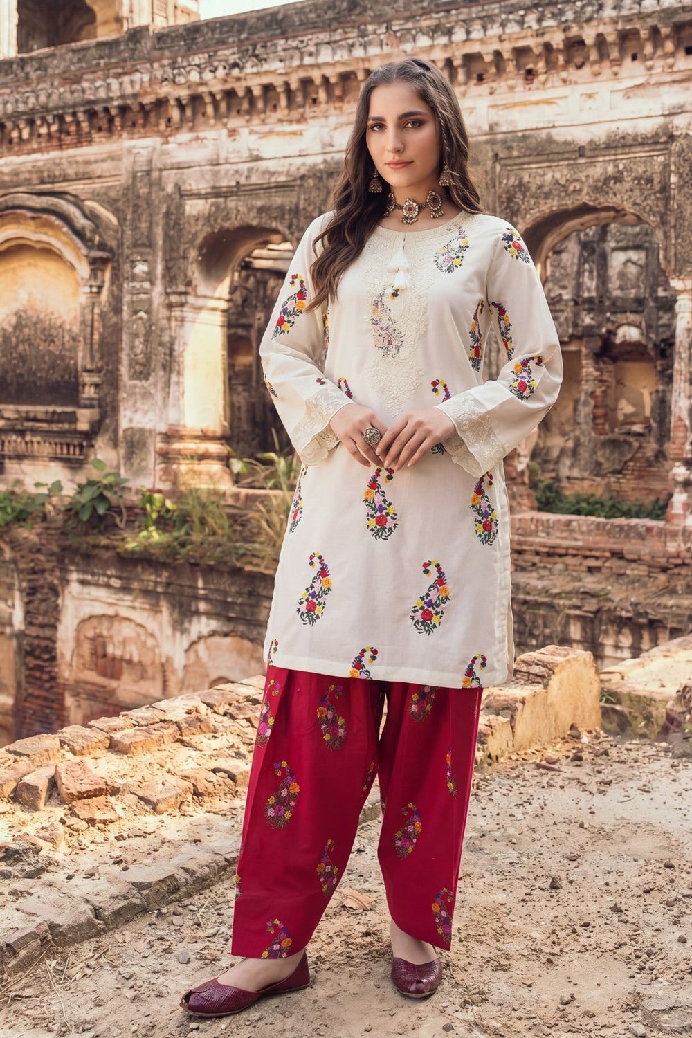 Off-White Embroidered Lawn Shalwar Kameez Online in Dubai UAE Abudhabi Ajman Sharjah