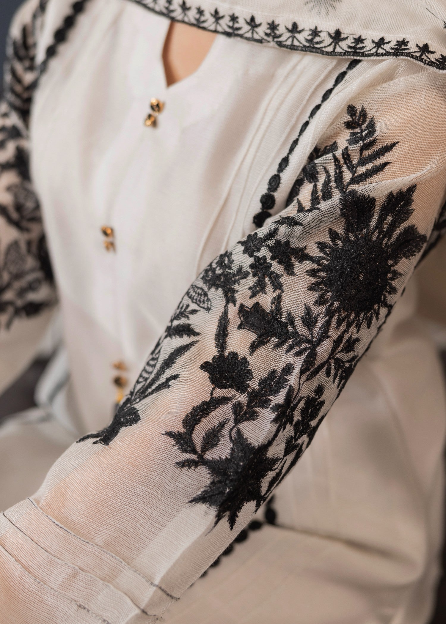 Off-White Embroidered Net Pakistani Designer Suit Online in Dubai UAE Abudhabi Ajman Sharjah