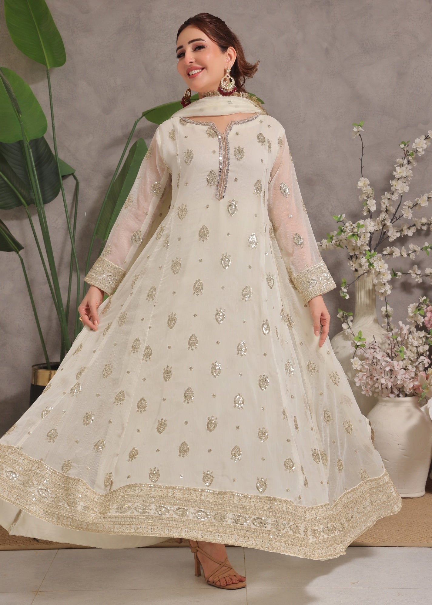 Off-White Embroidered Pishwas Partywear Online in Dubai DXB UAE Abudhabi Meena Bazaar