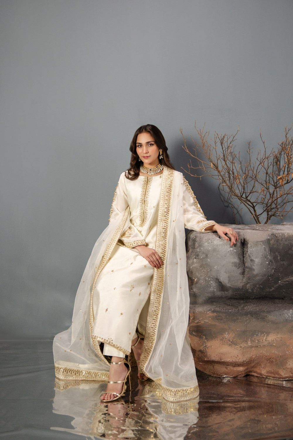 Off-White Embroidered Silk Salwar Kameez Online in Dubai UAE Abudhabi Ajman Sharjah