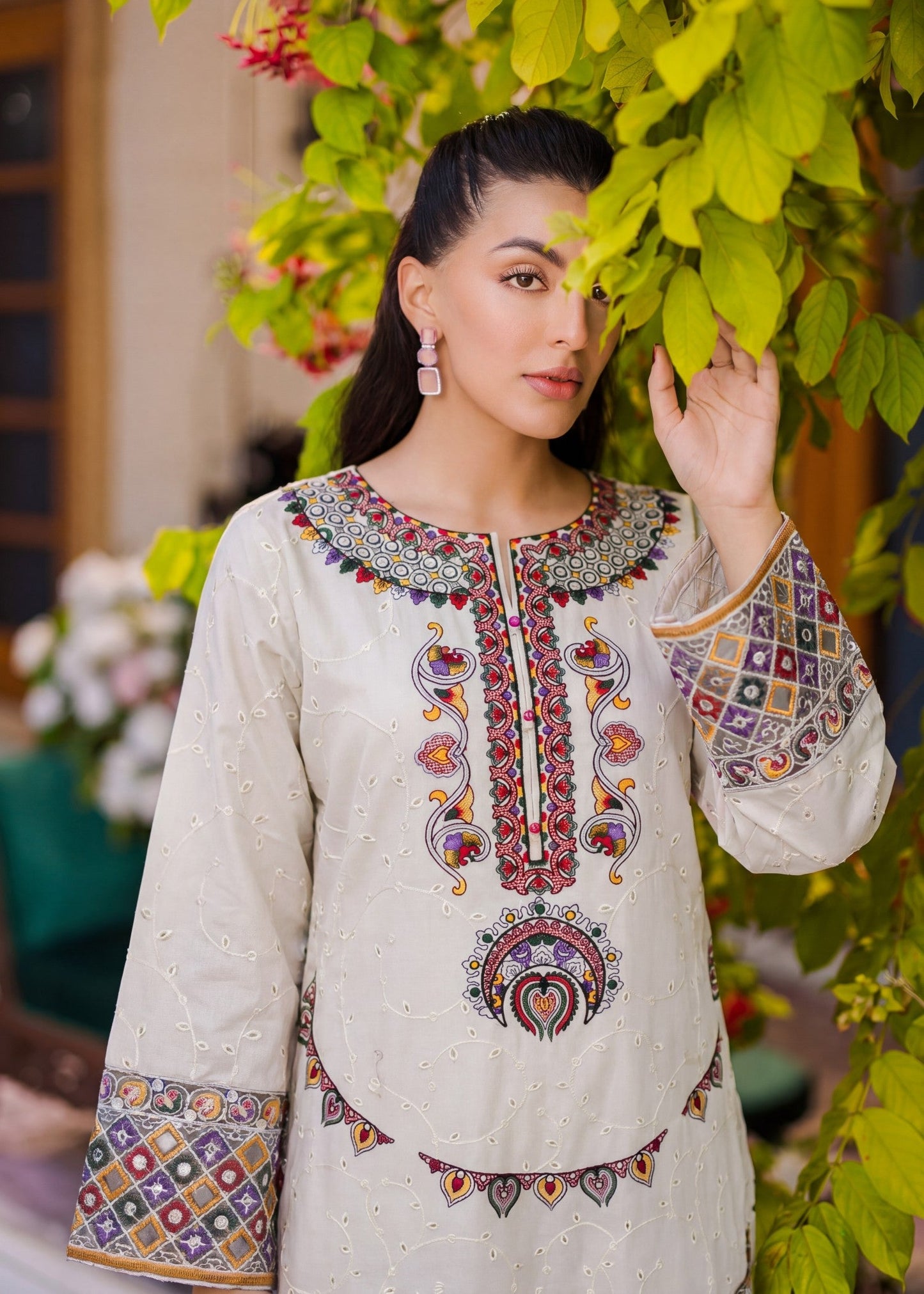 Off-White Embroidered Straight Kurta Plazzo Set Online in Dubai DXB UAE Abudhabi Meena Bazaar
