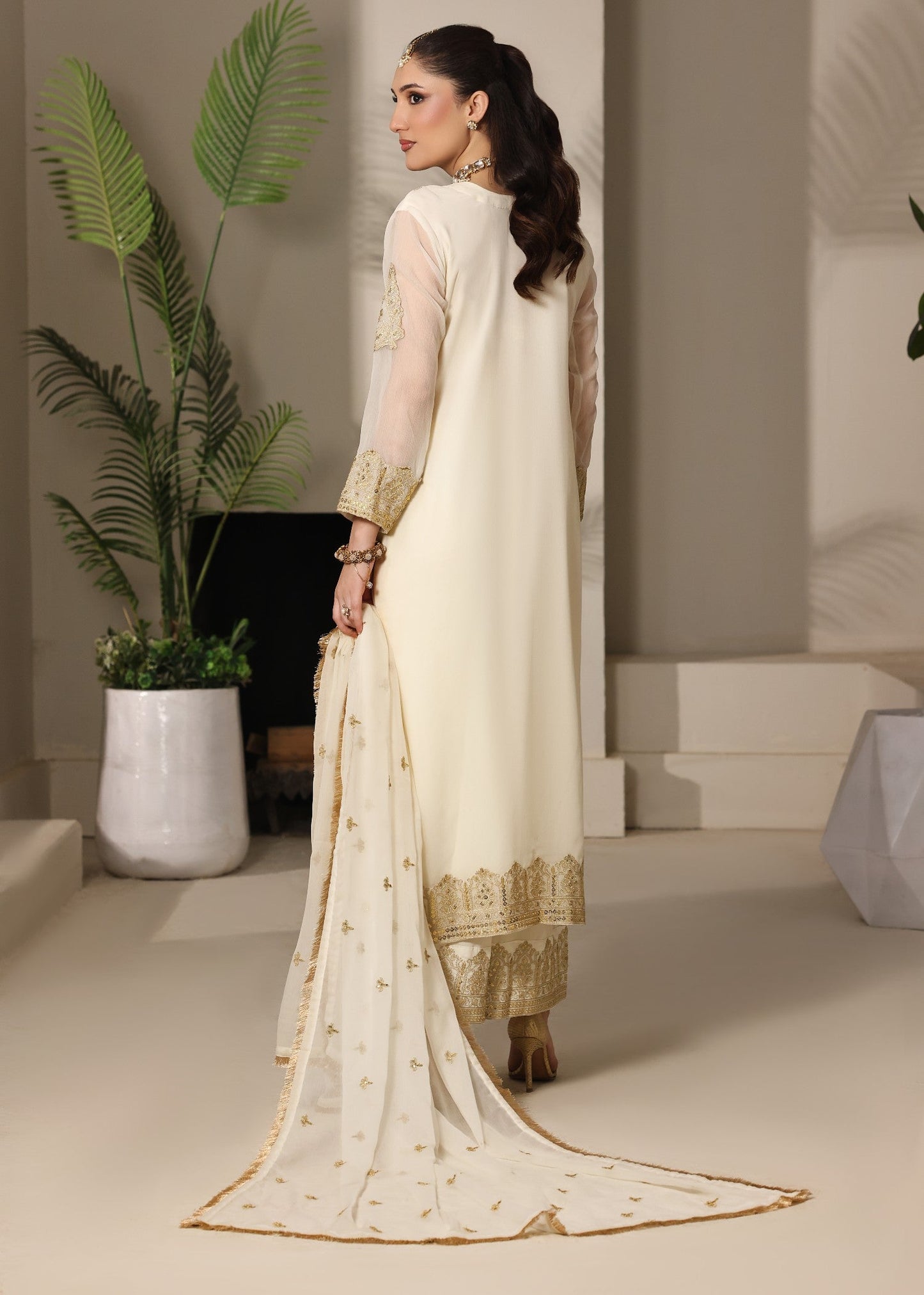 Off-White Festive Wear Kurta Plazzo Set Online in Dubai DXB UAE Abudhabi Meena Bazaar