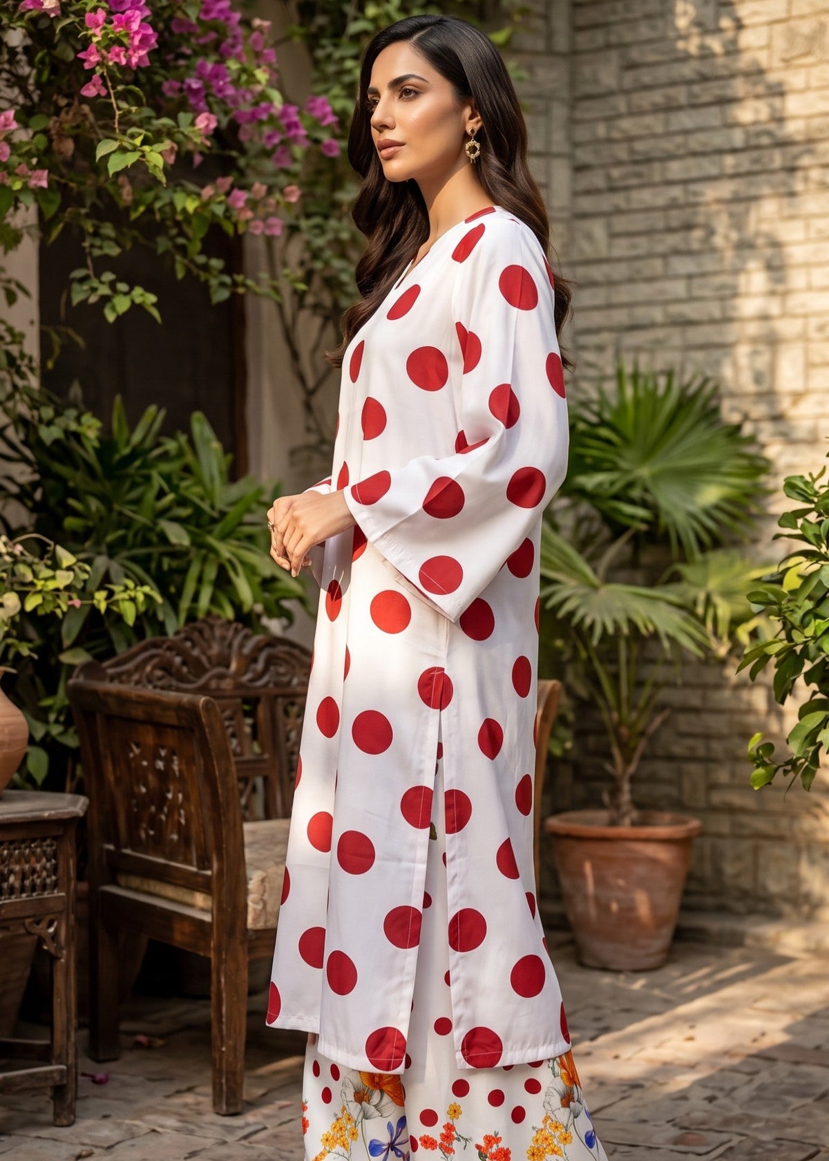 Off White Geometric Print Poly Lawn Salwar Kameez Online in KSA Riyadh Saudi Arabia Oman Bahrain Qatar