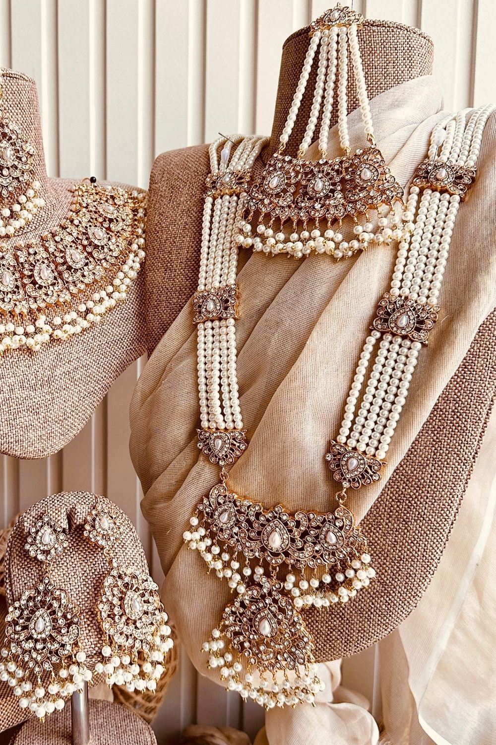 Off-White Gold Plated Bridal Jewellery Set Online in Dubai UAE Abudhabi Ajman Sharjah