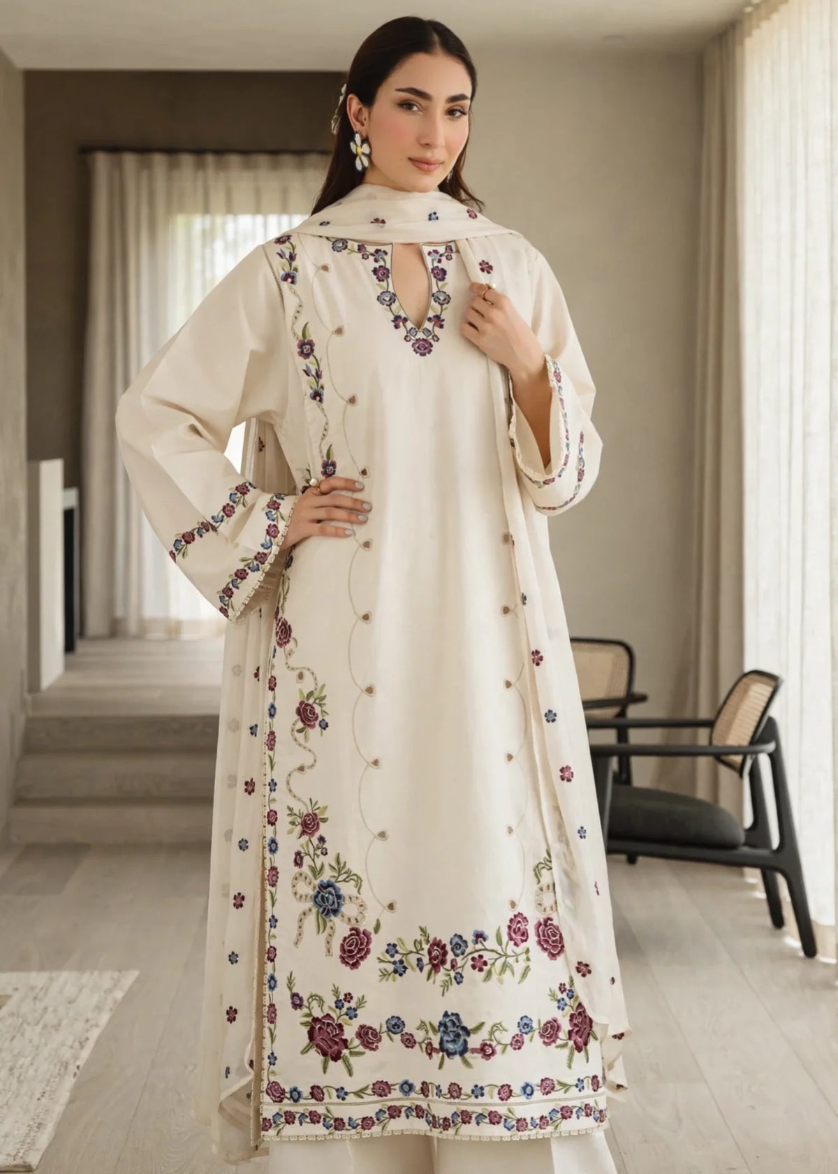 Off-White Lawn Cotton Embroidered Pakistani Suit Online in Dubai UAE Abudhabi Ajman Sharjah