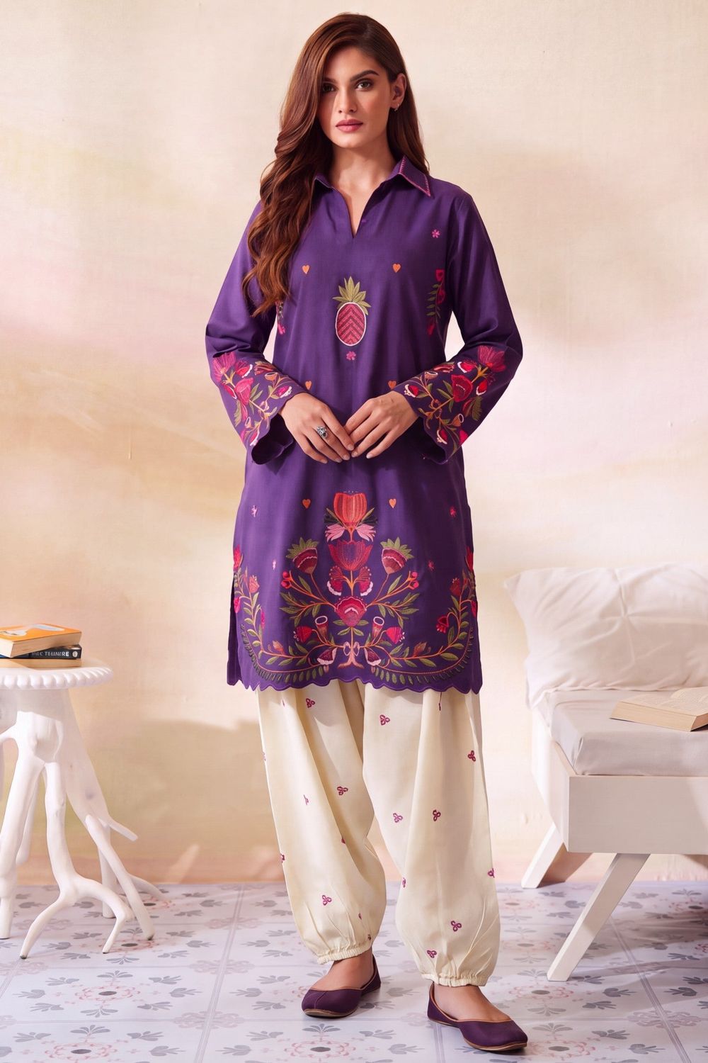 Off-White Purple Embroidered Dhanak Kurta Set Online in Dubai UAE Abudhabi Ajman Sharjah