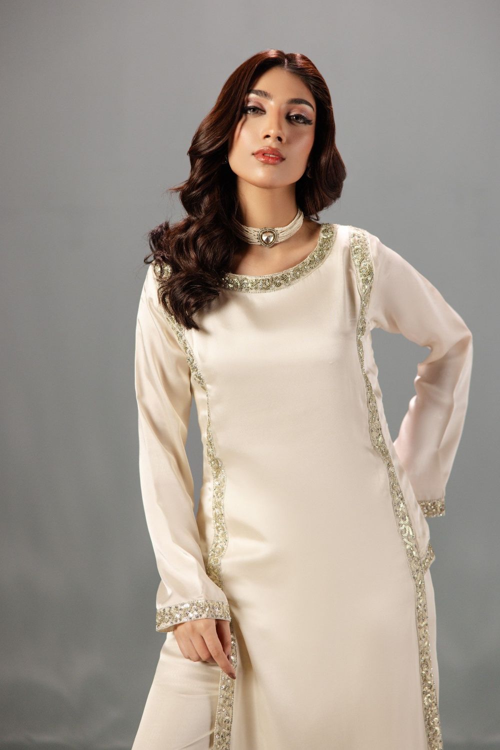 Off-White Stone Work Charmuse Festive Kurta Set Online in Dubai UAE Abudhabi Ajman Sharjah