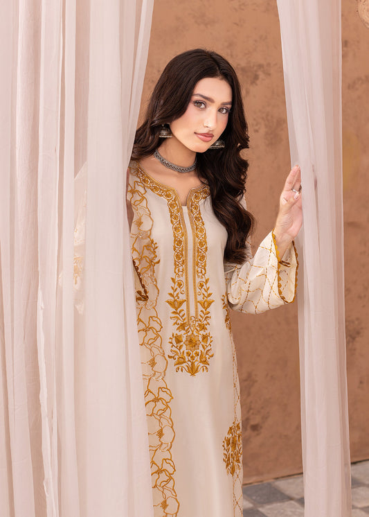 Off-White Viscose Embroidered Salwar Kameez Online in KSA Riyadh Saudi Arabia Oman Bahrain Qatar