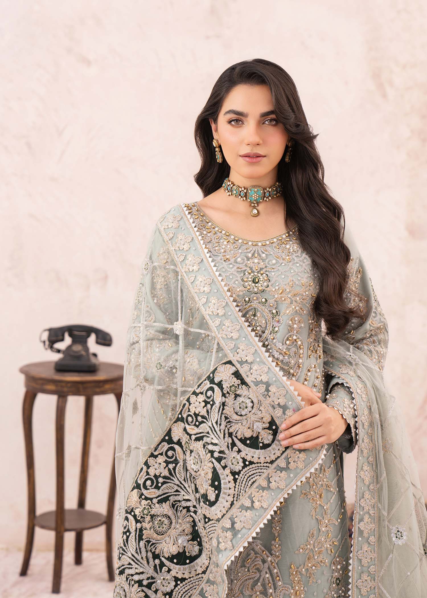 Pakistani Ash Grey Net Suit for Women Online in KSA Riyadh Saudi Arabia Oman Bahrain Qatar