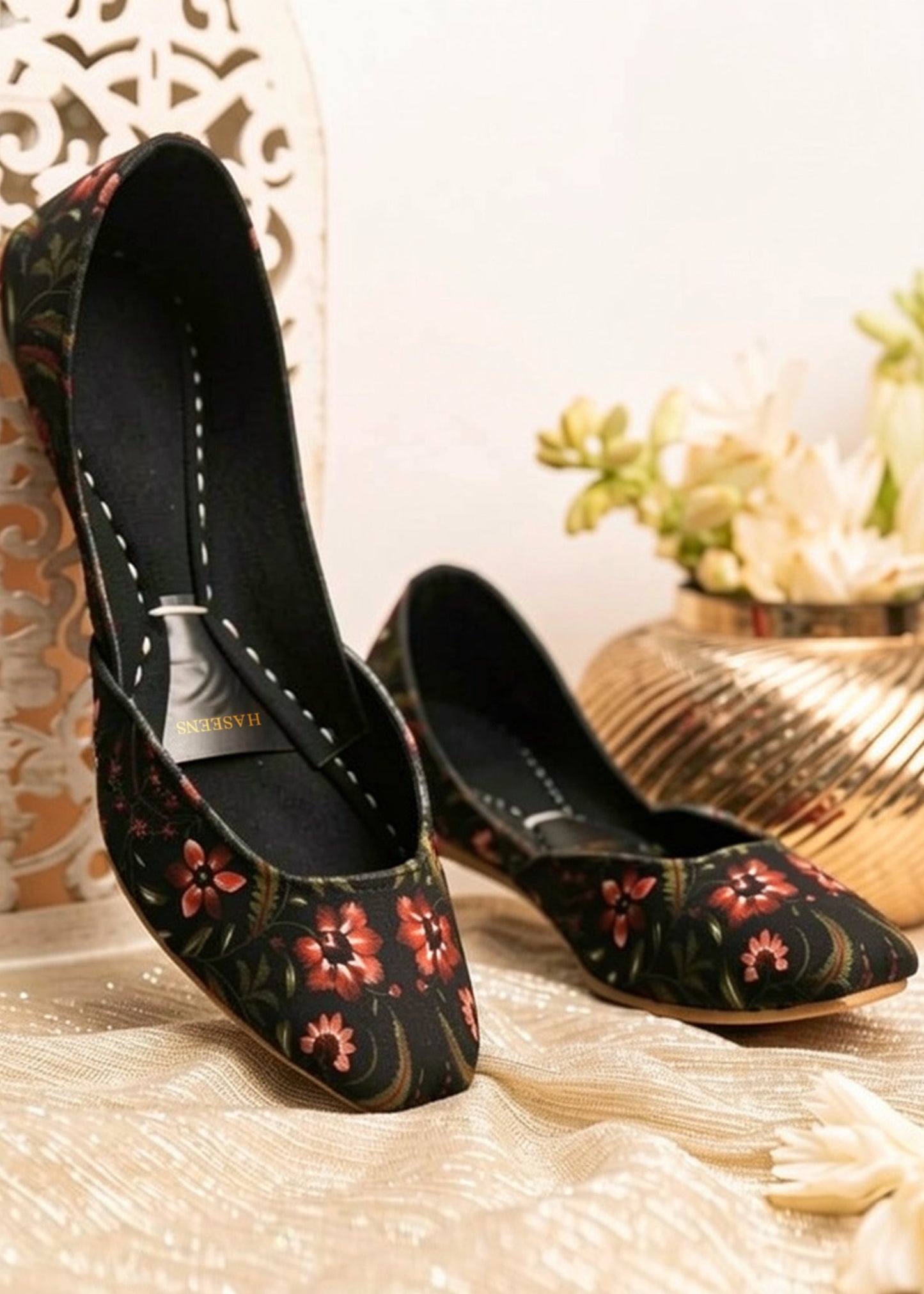 Pakistani Black Velvet Kolhapuri Online in UK USA Canada