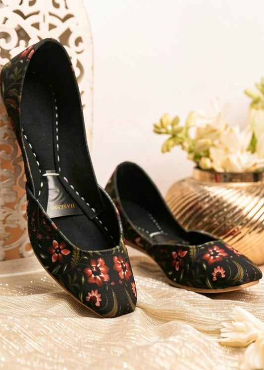 Pakistani Black Velvet Kolhapuri Online in UK USA Canada